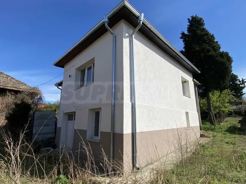 Fully Furnished House by Danube River in Novo selo, Bulgaria - Image 4