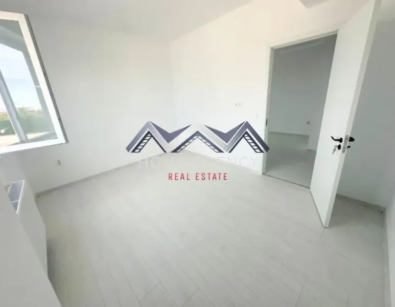 Modern 2-Bedroom Apartment in Otopeni – Ideal for Living or Investment - Image 1