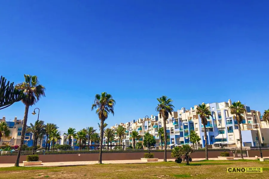 Spacious 2-Bedroom Apartment with Sea Views in Marina Serena Golf - Image 1