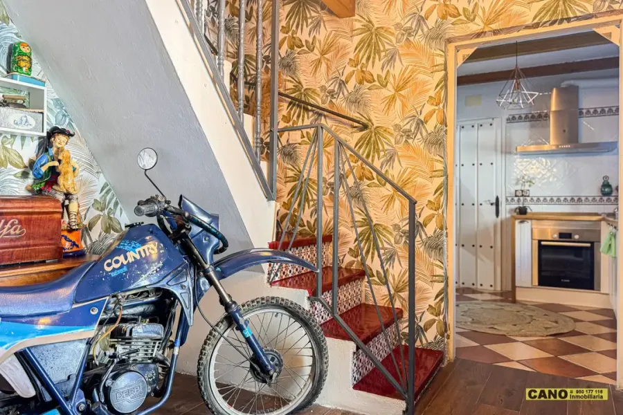 Spectacular Cave House with 4 Bedrooms – Unique Almería Gem - Image 3