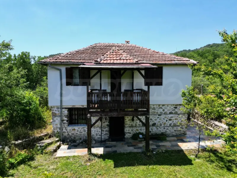 Spacious Mountain Home with Stunning Views – Rozhen, Bulgaria - Image 5
