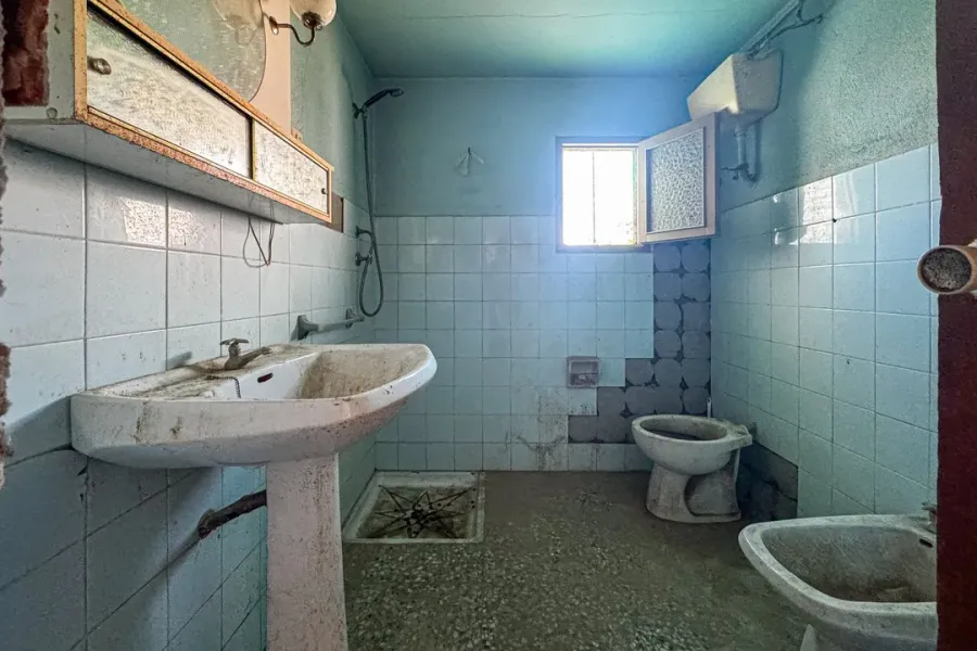 Unique Cave House in Viator – 9 Bedrooms, Great Potential - Image 2