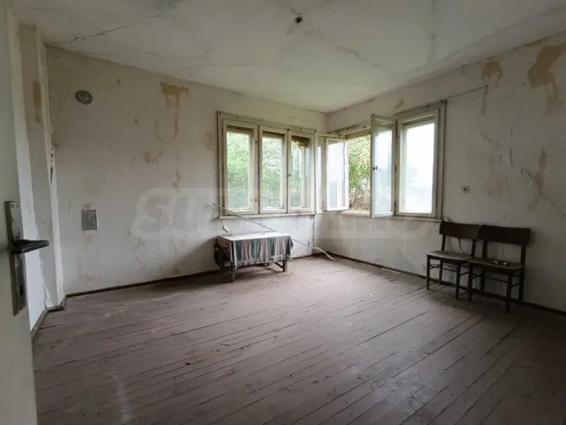 House for sale in Polski Trambesh - Image 4