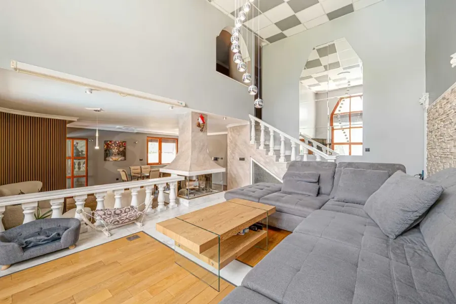Luxury Villa Mount Vitosha View - Image 5