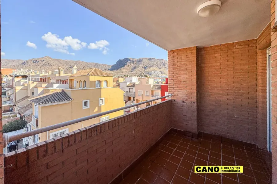 Spacious 3-Bedroom Apartment with Terrace in Central Aguadulce - Image 5