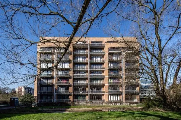 Bright 1-Bedroom Apartment with Terrace in Anderlecht, Westland Area - Image 2