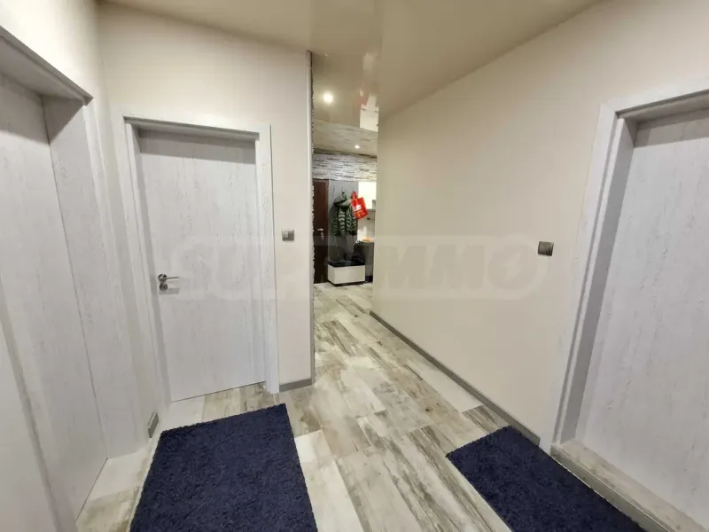 Spacious Fully Furnished Apartment in Varna's Levski Area - Image 3