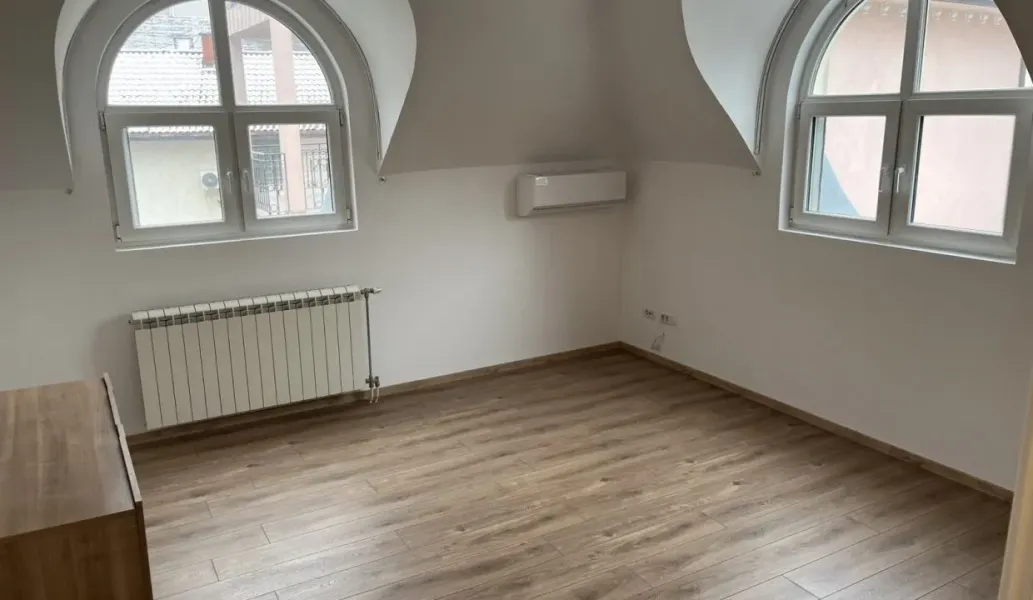 Spacious House in Voždovac with Garden and Garage for Rent - Image 4