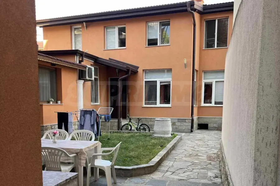 Spacious Apartment in Central Plovdiv, Near Grand Shopping Center - Image 3