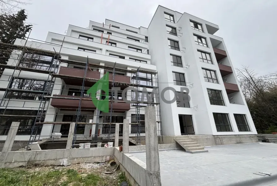 Spacious 3-Bedroom Apartment in New Building - Arazmoto, Stara Zagora - Image 1