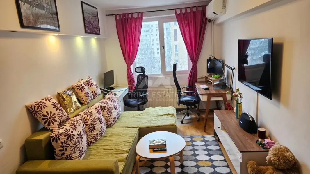 Spacious 3-Bedroom Apartment Near Tineretului Park, Bucharest - Image 2