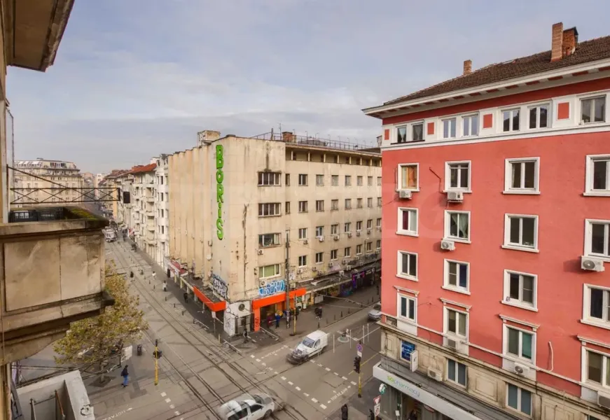 Stylish Sofia Apartment Near Slaview Park - Image 5