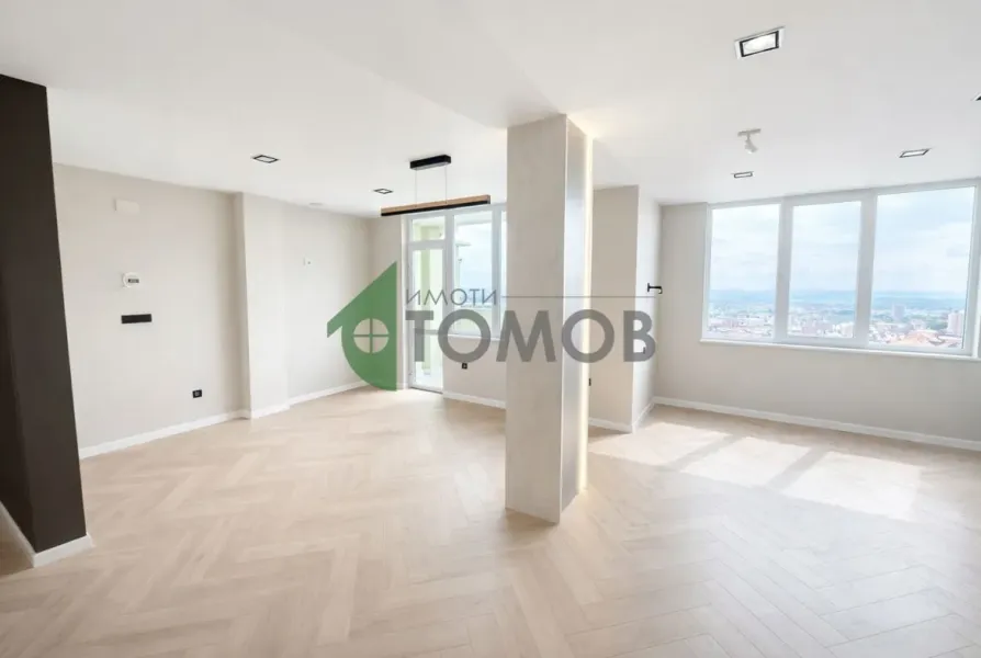 Spacious Stara Zagora Apartment with Panoramic Views - Image 4
