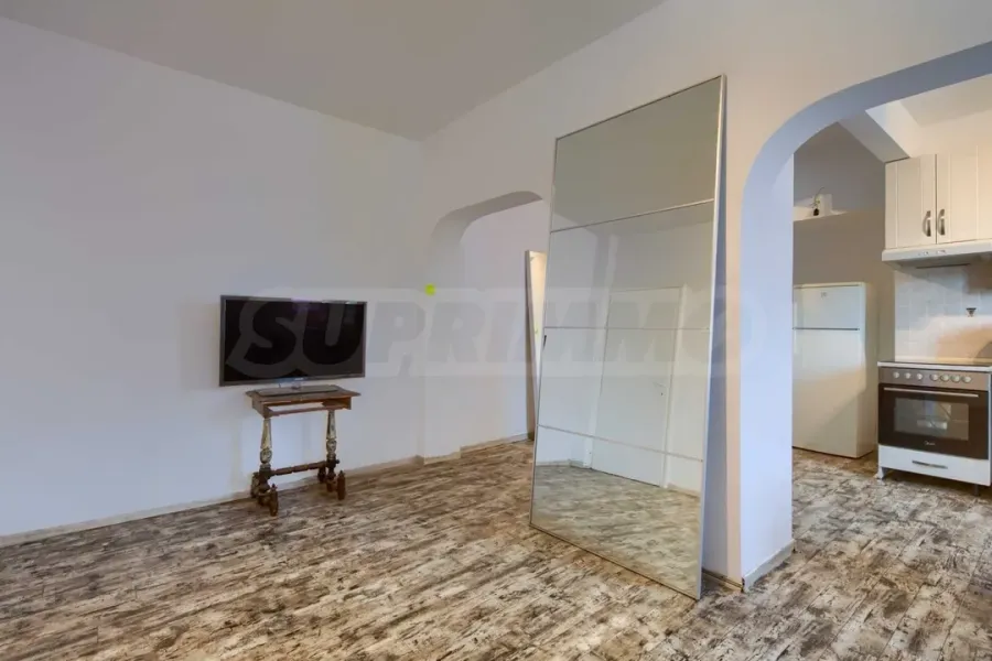 Stylish Sofia Apartment Near Slaview Park - Image 2