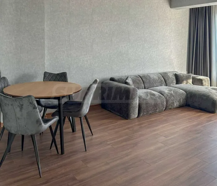 Stylish 2-Bedroom Apartment Near Mall Plovdiv - Image 1