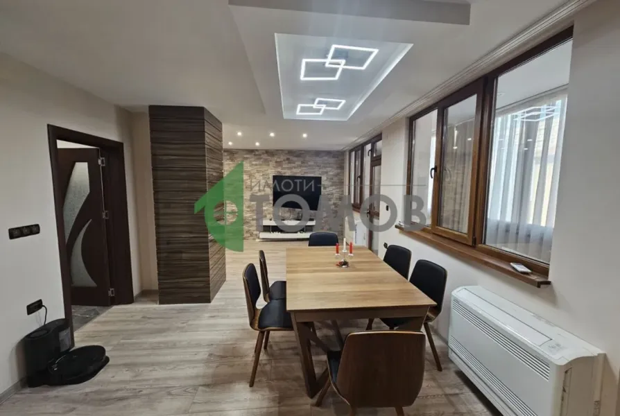 Spacious Fully Furnished Apartment in Stara Zagora City Center - Image 5
