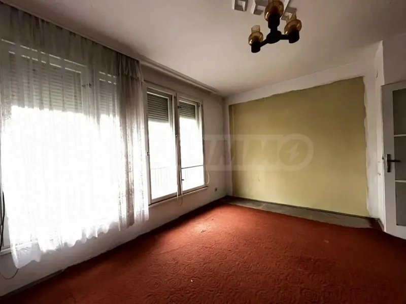 Apartment for sale in Burgas - Image 4
