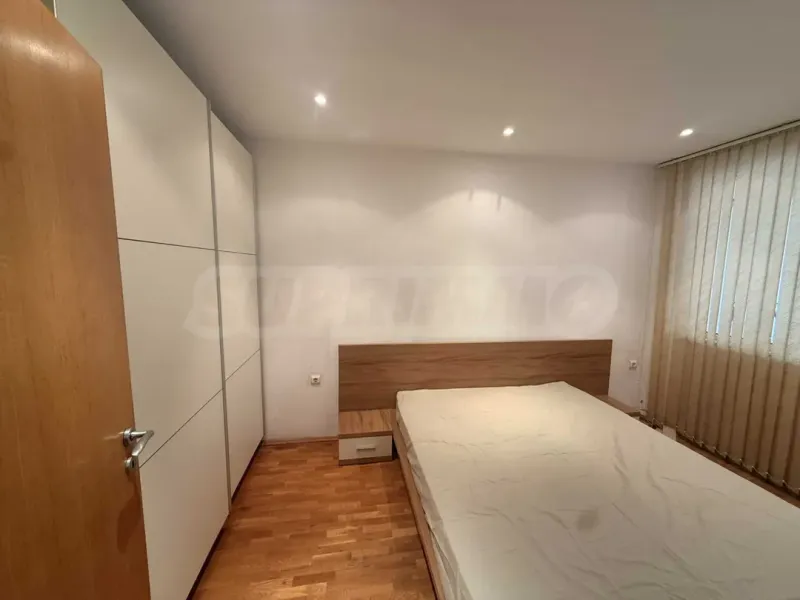 Spacious 3-Bedroom Apartment in New Varna Building - Image 3
