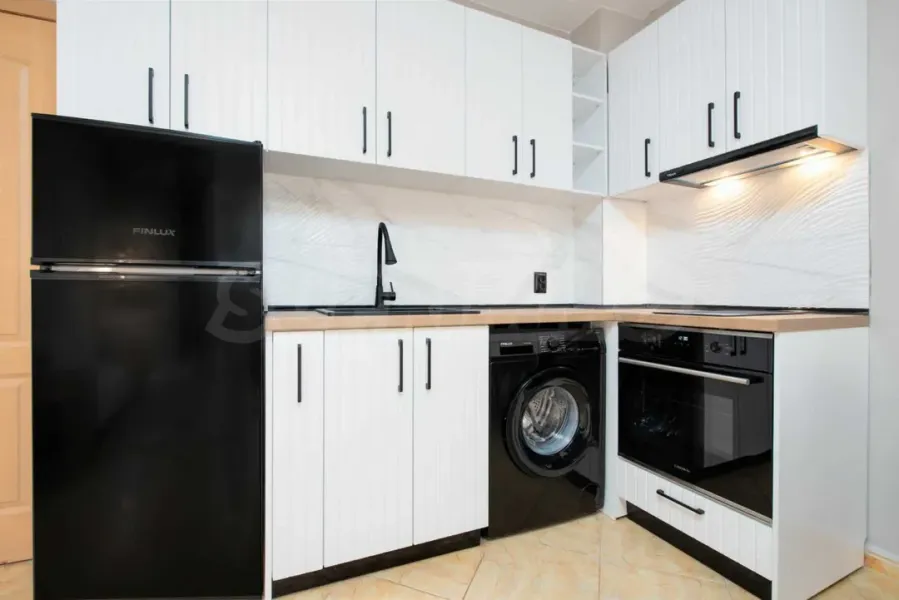 Modern apartment in Sunny Beach's heart. - Image 2