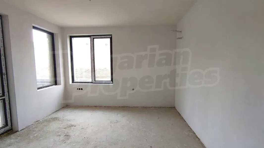 Spacious Two-Bedroom Apartment Near Artillery Park, Stara Zagora - Image 3