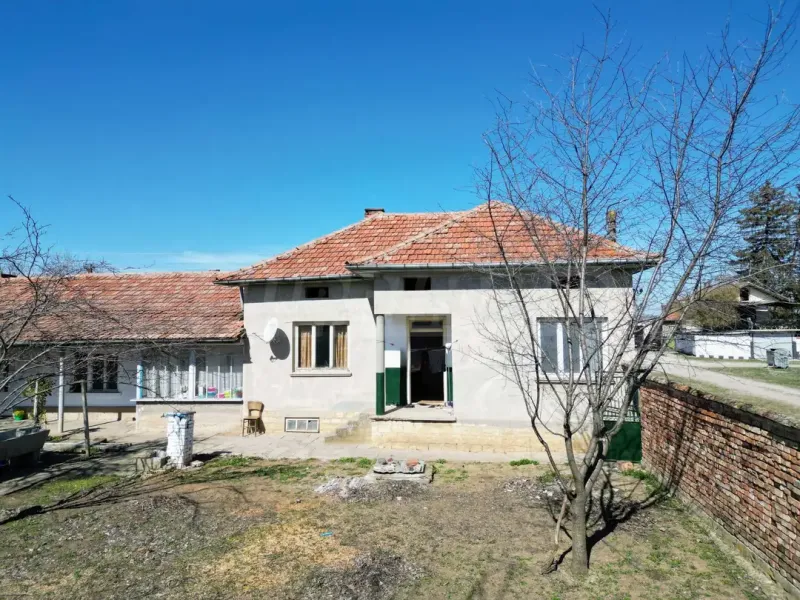 Charming Two-Building Home Near Levski, Bulgaria - 105m2 - Image 5