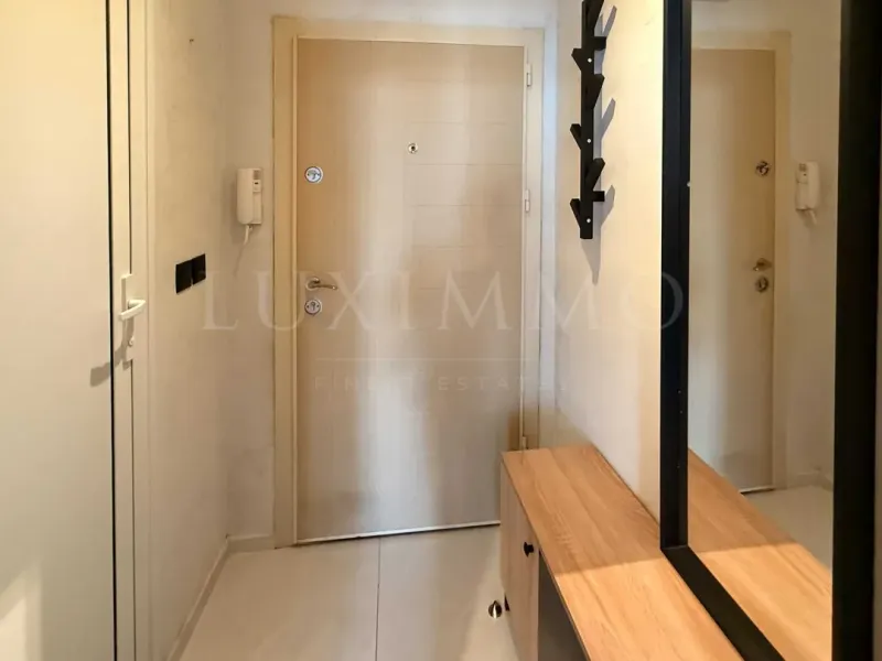 Stylish One-Bedroom Apartment in the Castle Complex, Sofia - Image 4