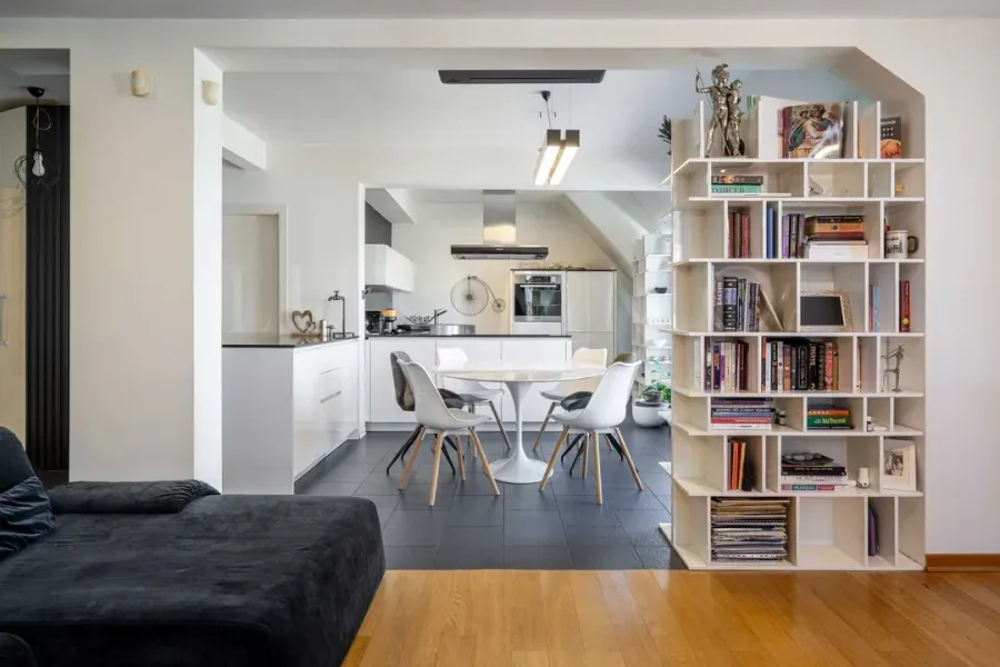 Spacious Two-Level Maisonette with Terraces in Karshiyaka, Plovdiv - Image 2