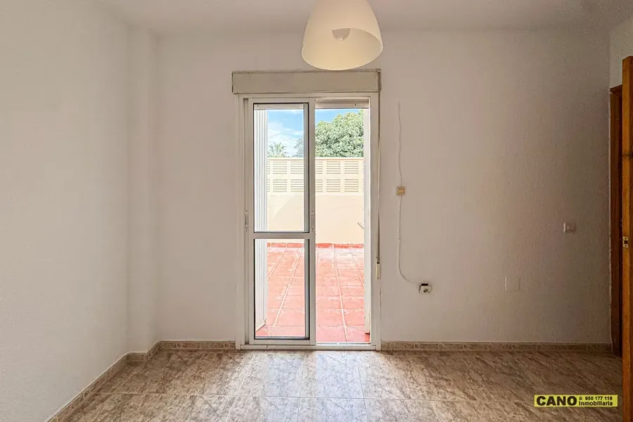 Spacious Duplex Apartment with Garage - Huércal de Almería - Image 5