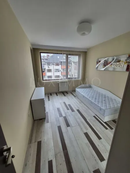 Spacious 2-Bedroom Apartment in Sofia's Dianabad District - Image 1