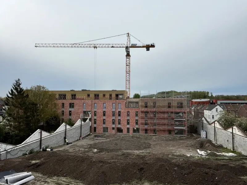 Spacious 2-Bedroom Apartment with Terrace in Mons, Belgium - Image 1