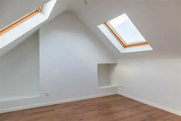 Spacious Family Home on Cul-de-Sac Bordering Uccle, Vorst - Image 4