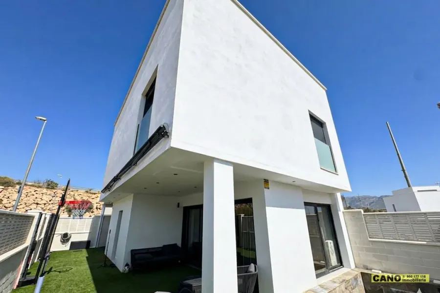 New Build Chalet with Pool in Huércal de Almería, Spain - Image 4