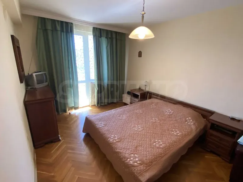 Spacious Apartment with River View - Vidin, Bulgaria (118m²) - Image 2