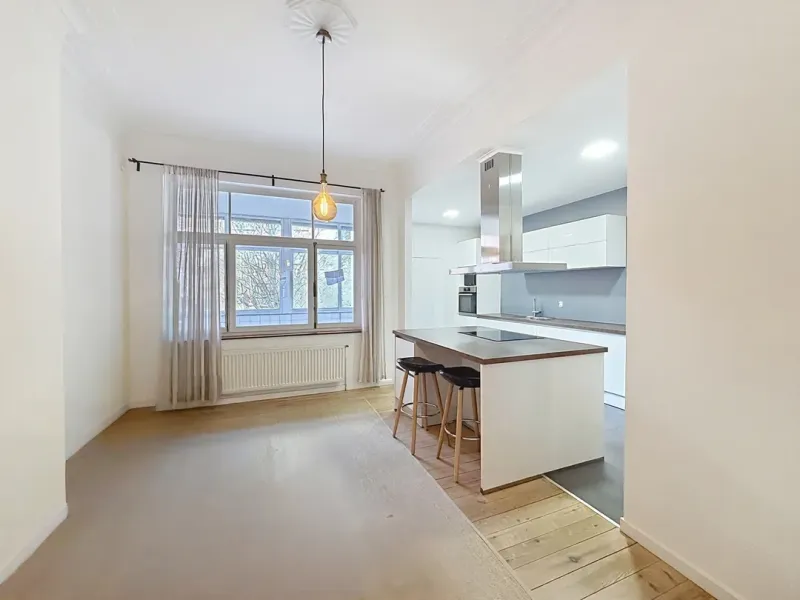 Spacious 5-Bedroom Apartment Block in Ganshoren, Brussels, Belgium - Image 1