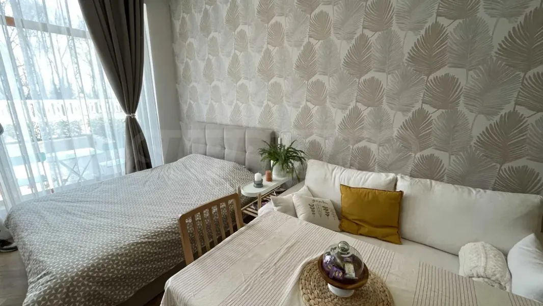 Spacious Varna Apartment with Large Terrace - Image 2
