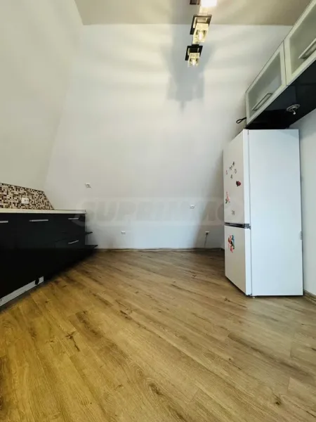 Spacious Sea &amp; City View Apartment in Burgas - Image 1