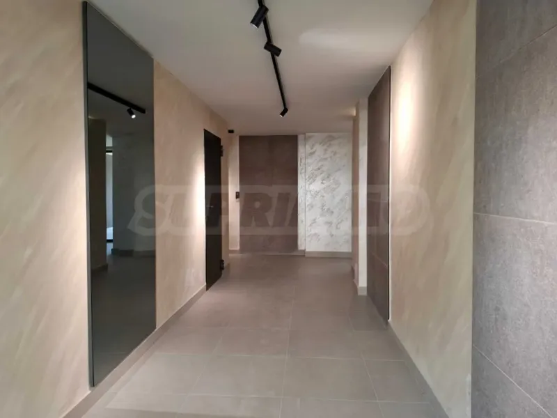 Spacious 3-Bedroom Apartment in Plovdiv, Bulgaria - Image 5