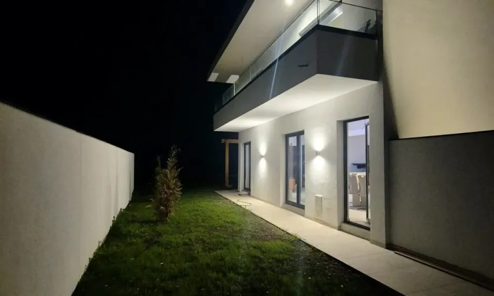 Luxury Modern Villa with Pool – Belgrade, 4 Bedrooms, 2 Bathrooms - Image 3