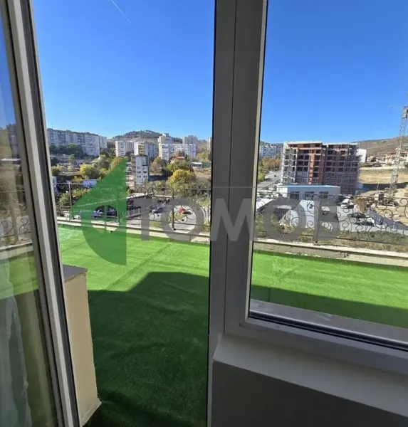 Spacious Fully Furnished Panorama Apartment with Terrace in Stara Zagora - Image 5