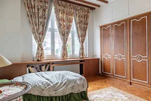 Renovated Villa with Garden – 3 Bedrooms, Ukkel, Belgium - Image 2