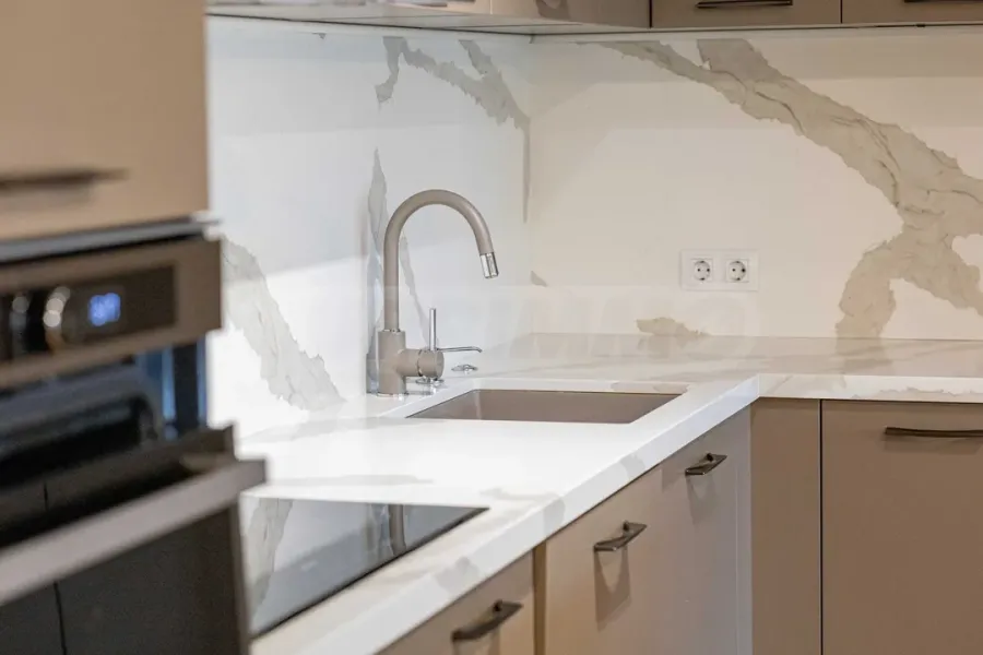 Luxury Sofia Apartment Near "Universiade" Hall - Image 4