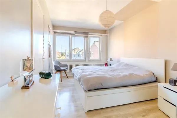 Charming Cul-de-Sac House with 3 Bedrooms – Perfect Family Home - Image 5