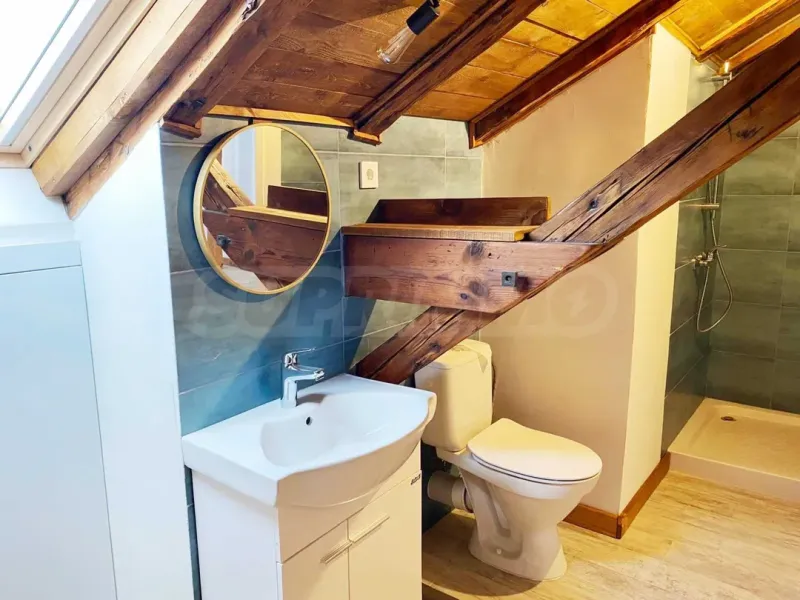 Spacious, Fully Furnished Apartment in Plovdiv Center - Image 3