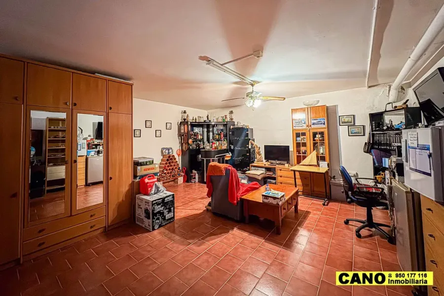 Spacious Triplex Apartment for Sale in Huércal de Almería - Image 1