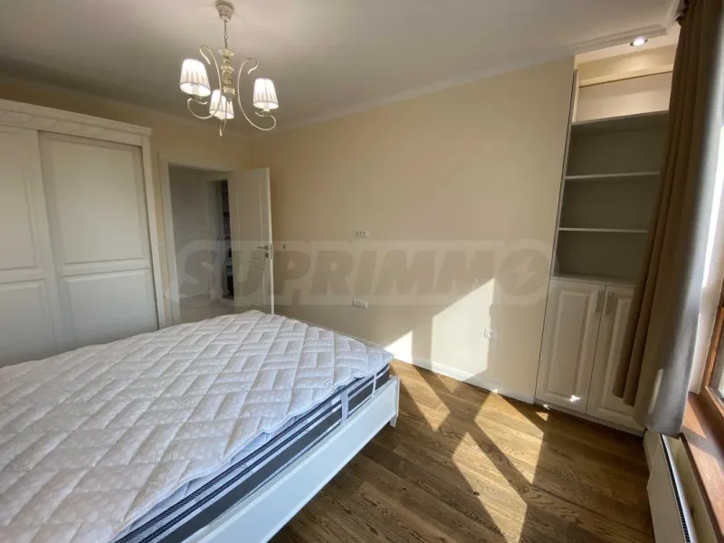 Spacious Fully Furnished Apartment in Central Varna, Bulgaria - Image 5