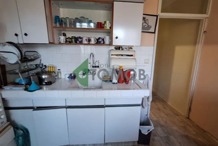 Spacious Three-Bedroom Apartment in Slavyanov, Stara Zagora - €92,000 - Image 3