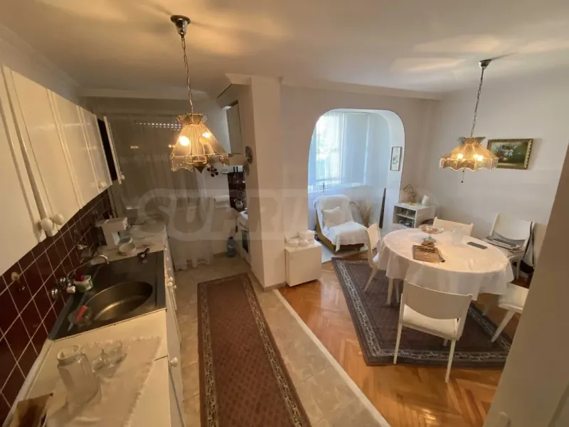 Spacious Vidin Apartment Near Park, Fully Furnished - Image 2