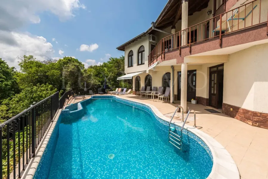 House for sale in Balchik - Image 2