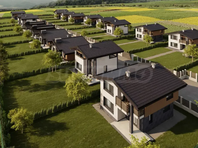 Spacious House Near Sofia with Garden - Image 4