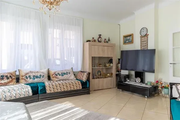 Charming 2-Bedroom Apartment in Sought-After Messidor, Ukkel - Image 1